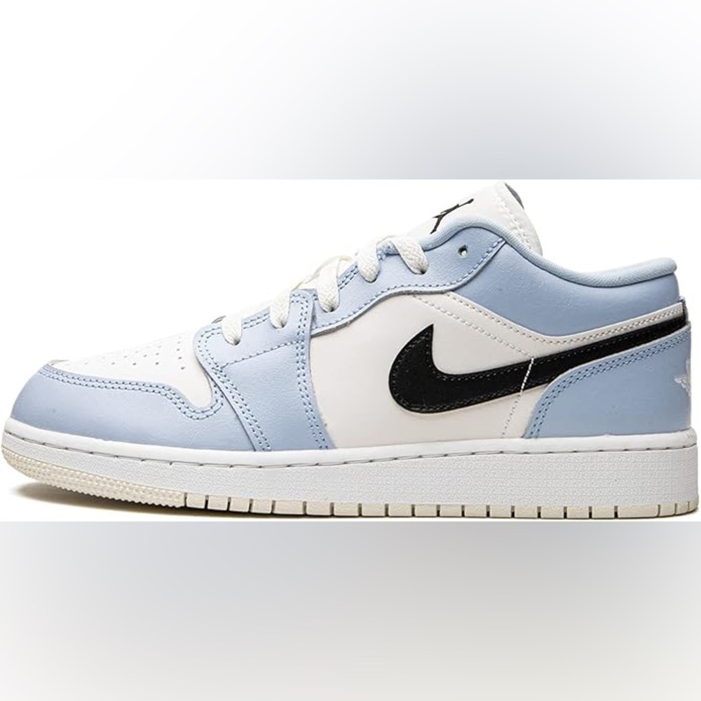 Sz 6.5 JORDAN 1 LOW GS 'ICE BLUE'